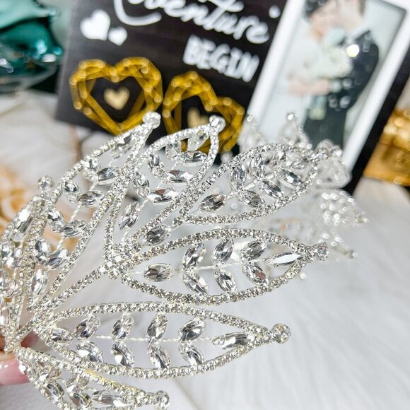 Rhinestone Wedding Headband, Handmade Silver Crown, Crystal Bridal Headpiece main image 6